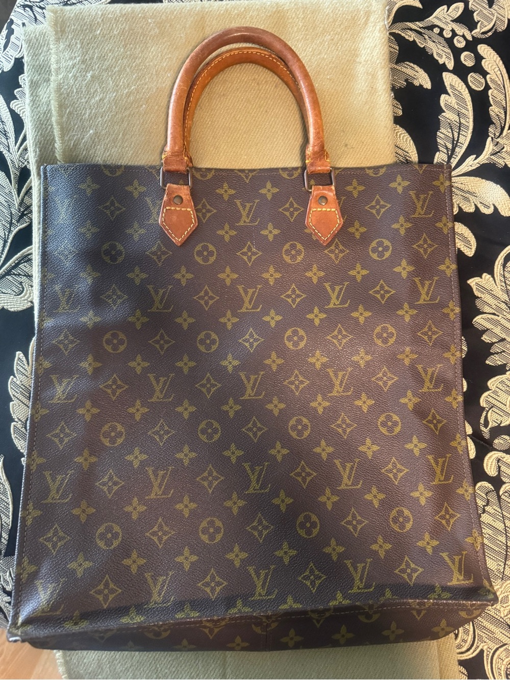RARE VINTAGE Louis Vuitton Monogram Vertical Canvas Tote Sac Plat